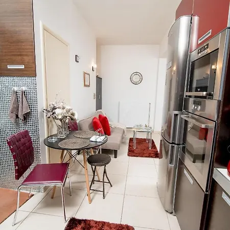 Comfy And Cosy Basement Studio Kalamata Exterior photo